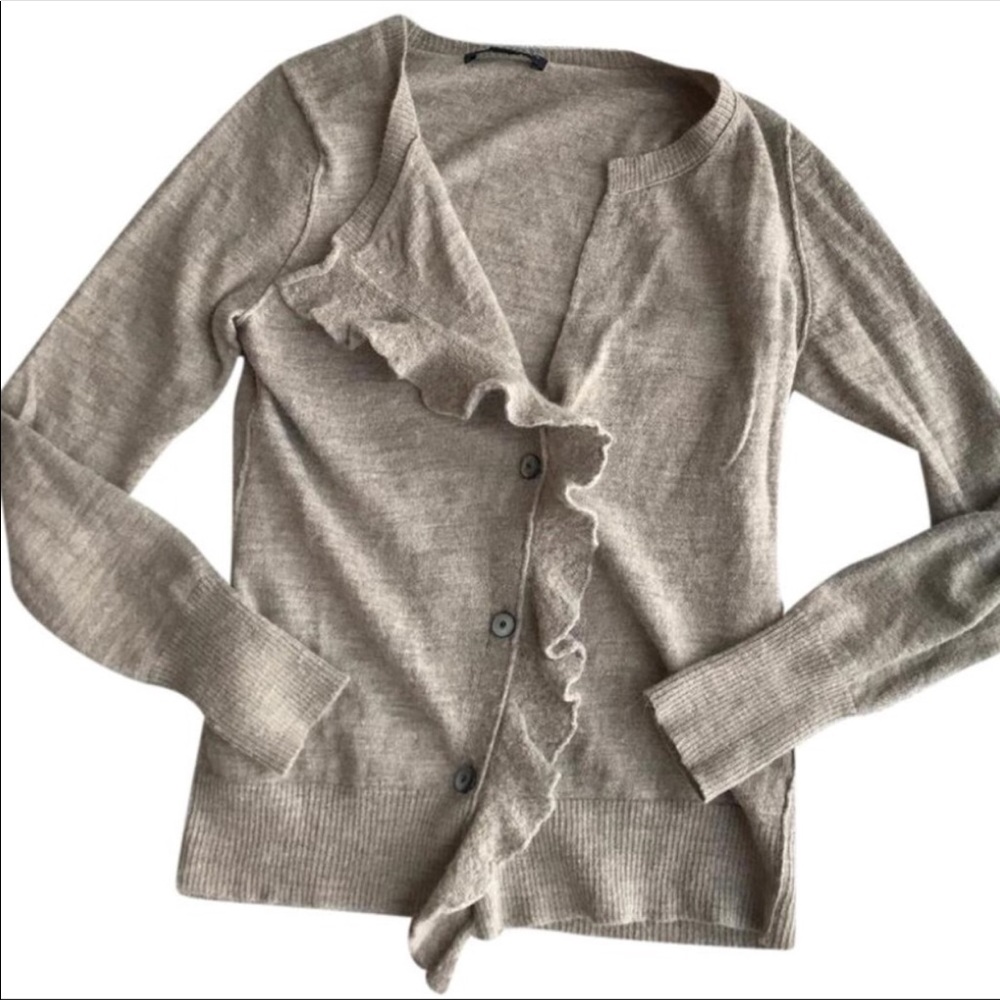 Banana Republic WOOL Cardigan Sweater Ruffle!  Women medium but runs small!